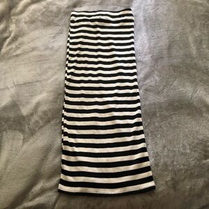 Love Culture cream and black ribbed skirt size small